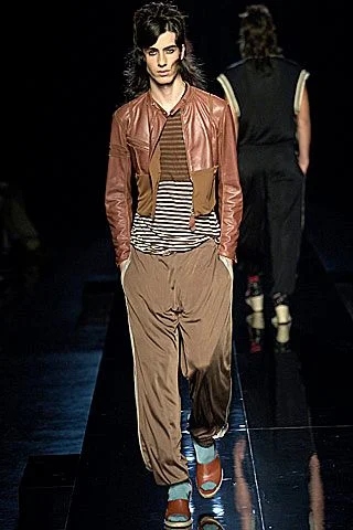Look 25